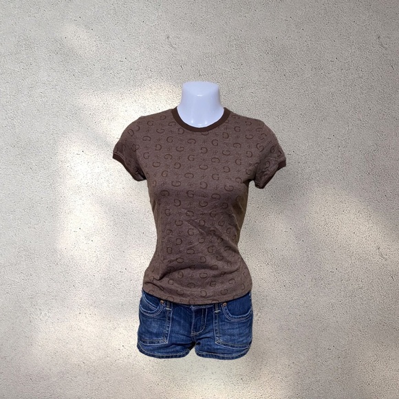 !! DO NOT BUY !! Guess Brown Baby Tee - Picture 1 of 3